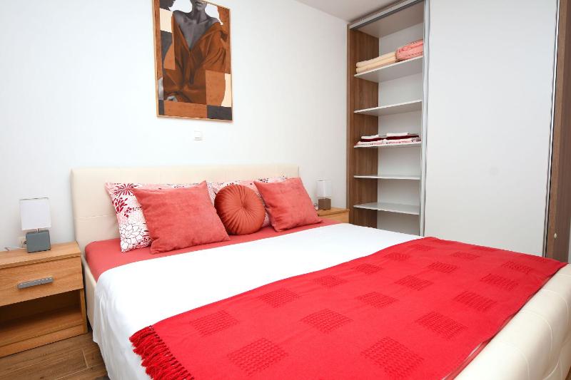 Apartments Daisy - image 2