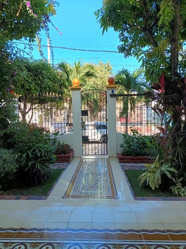 Casa Blanca María Barranquilla - Authentic republican house - image 3