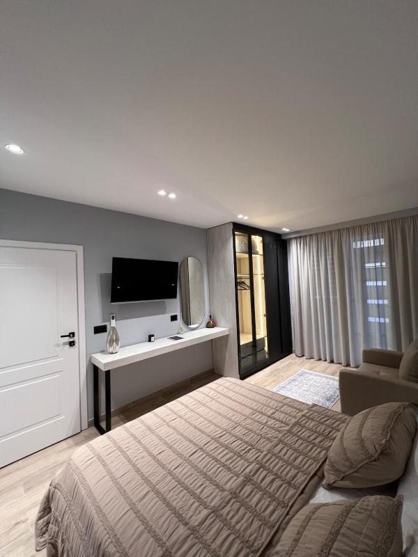 Bici Elegant Stays Luxury Durres Vollga Apartment - image 16