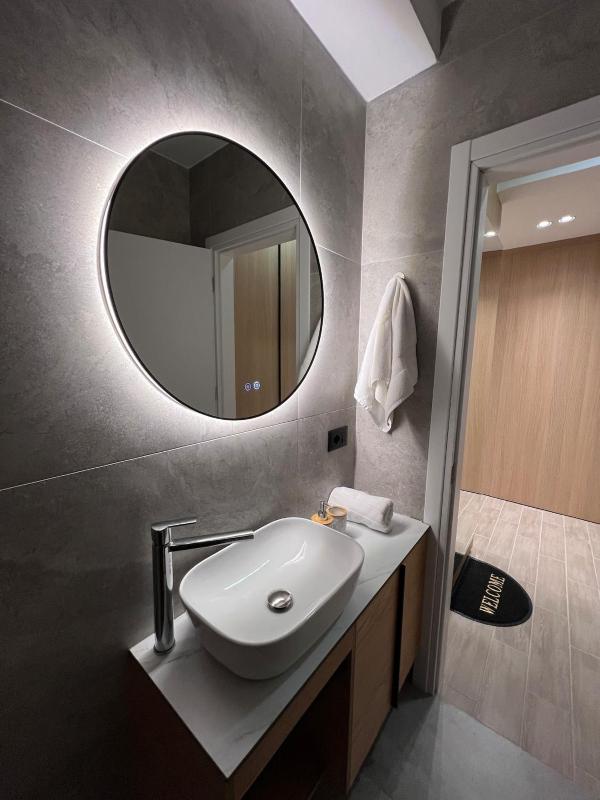 Bici Elegant Stays Luxury Durres Vollga Apartment - image 11
