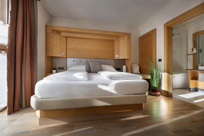 Suite image 1
