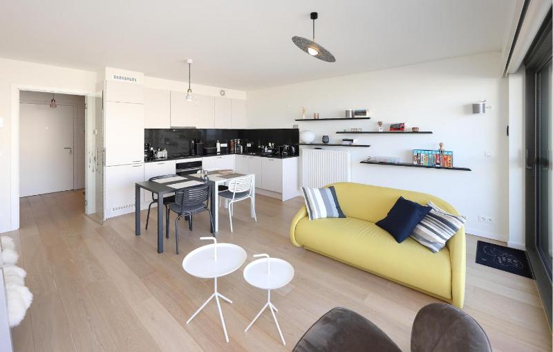 Amazing Apartment In Oostende - image 7