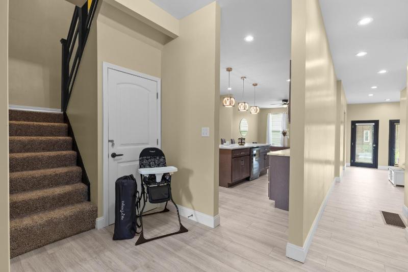 Red Brick Hideaway - image 10