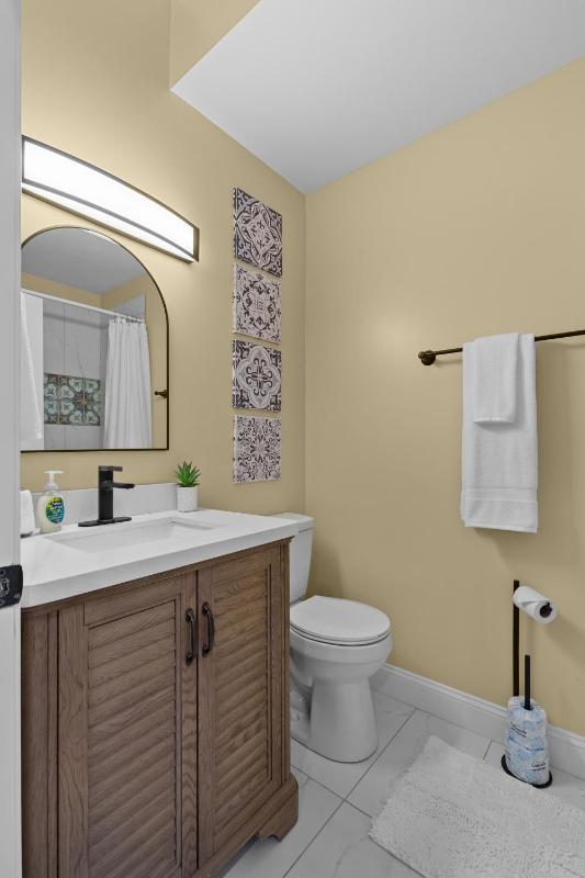 Red Brick Hideaway - image 14