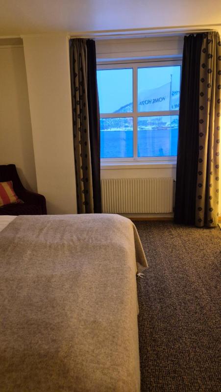 Superior Double Room image 3