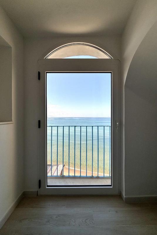 Terrazza del Mare (by Vacation Service) - image 24