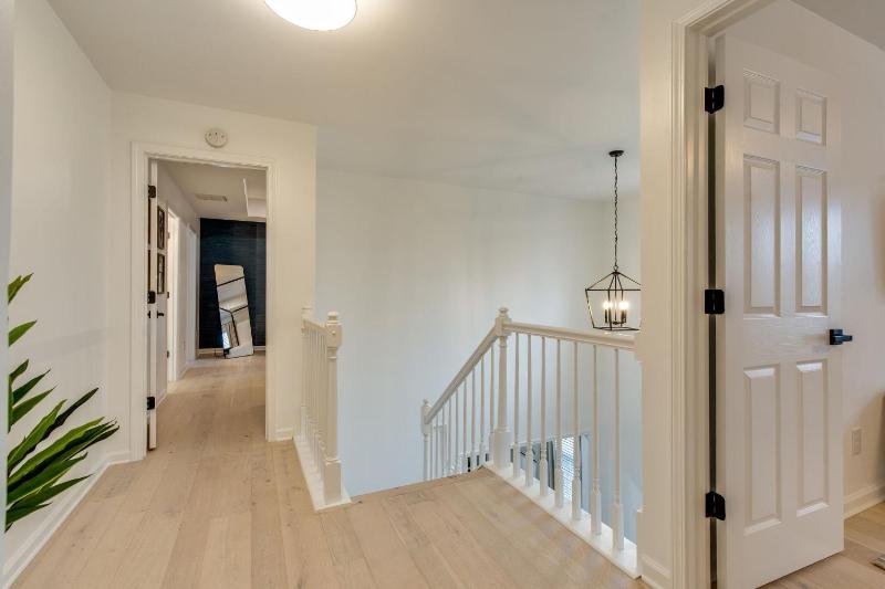 Apartment image 4
