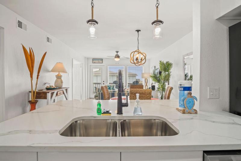 Casa Sea-Esta - OCEAN VIEWS - image 18