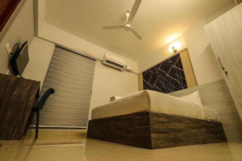 D Mirage Hotels - image 5