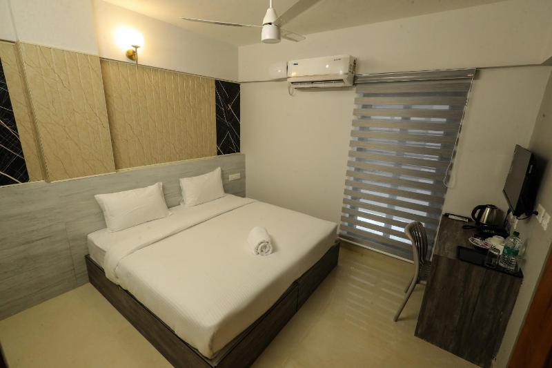 D Mirage Hotels - image 36