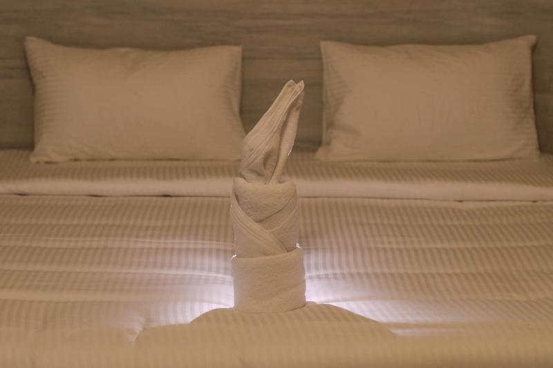 D Mirage Hotels - image 7