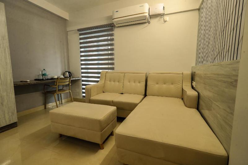 D Mirage Hotels - image 17
