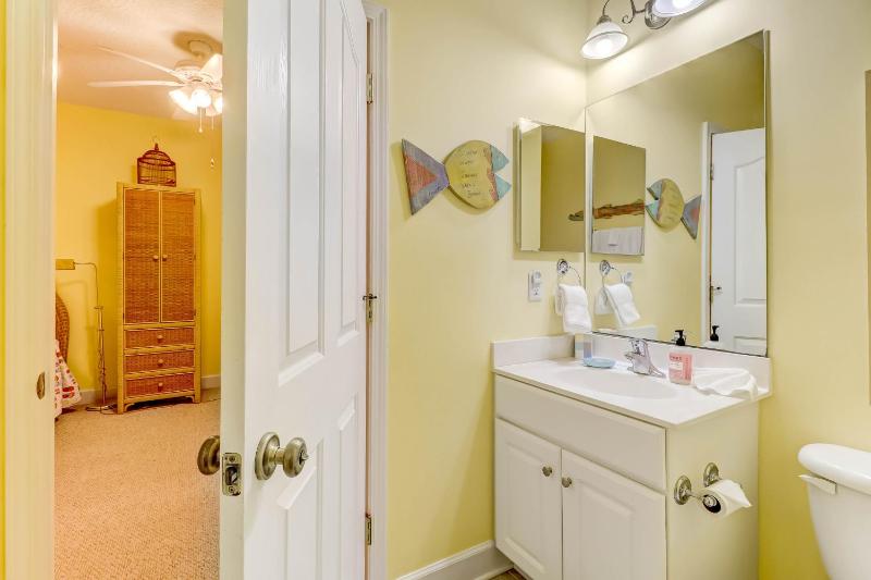 245 S Fletcher Ave - image 9