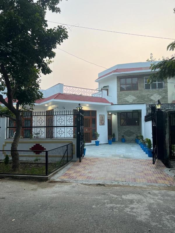 Great Location - 2 BHK Modern Villa with Peaceful Vibes - image 16