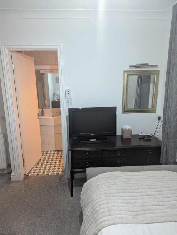 Economy Single Room image 4