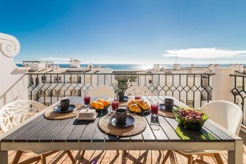 Casa Londamba Meia Praia Beach - image 18