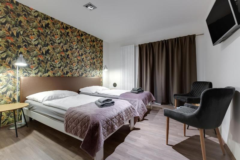 VV hotel & apartments - image 21