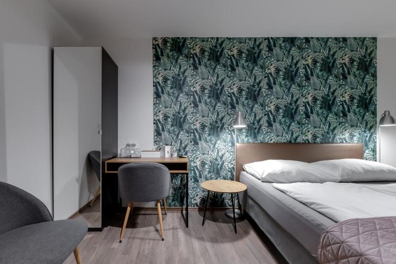VV hotel & apartments - image 8