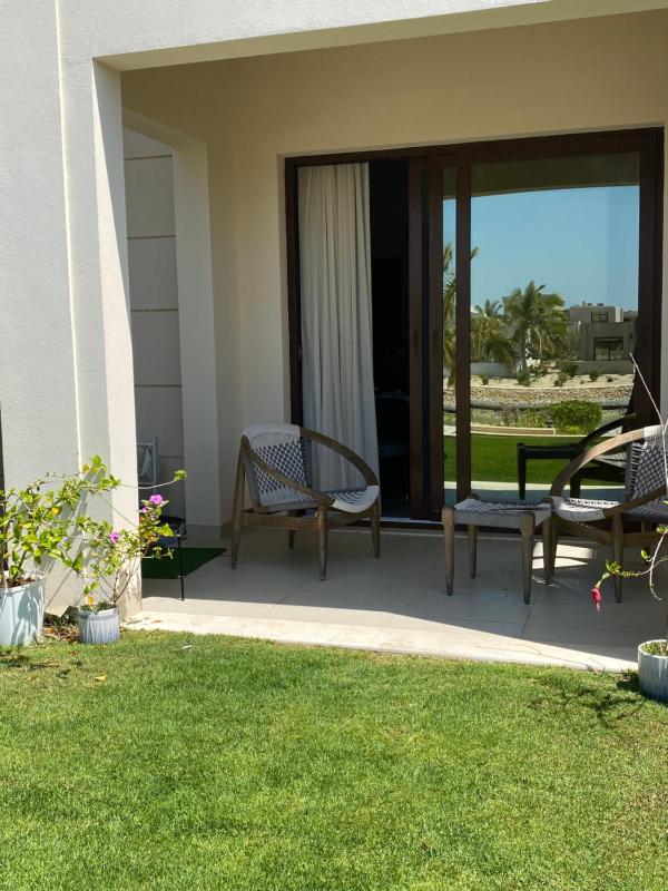 Lovely one bedroom with nice weather and views - image 5
