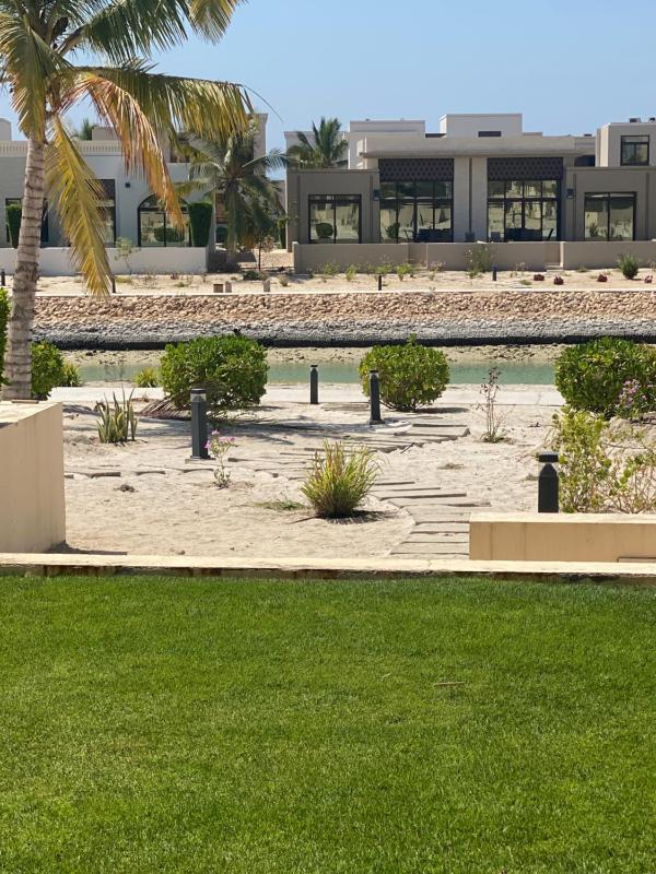 Lovely one bedroom with nice weather and views - image 15