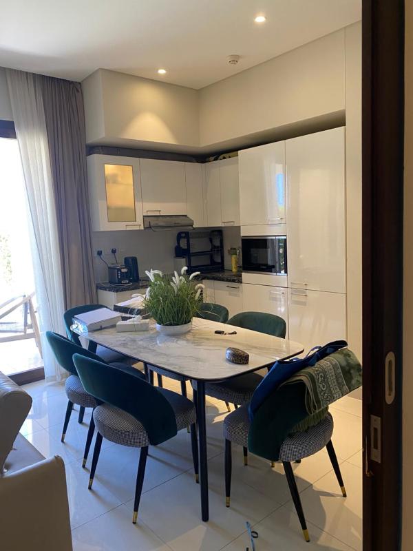 Lovely one bedroom with nice weather and views - image 13
