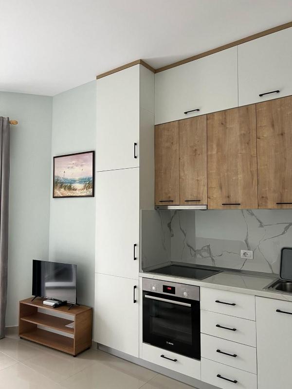 Brajan's Apartment Golem - image 15