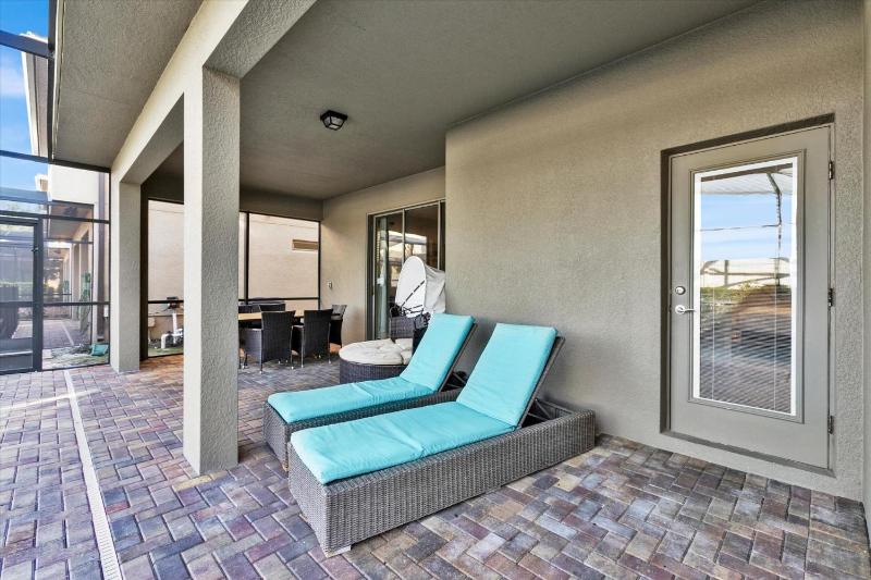 Windsor Westside Resort 6 Bedroom Home with Game Room 0872 - image 12