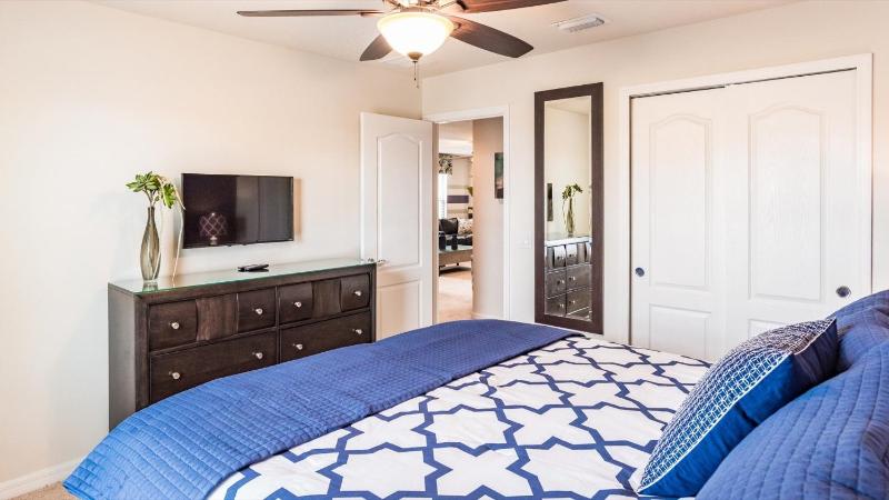 Windsor Westside Resort 7 Bedroom Home with Game Room 0854 - image 24
