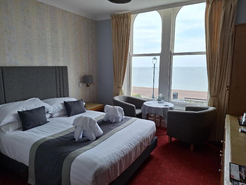 Superior Double Room image 1