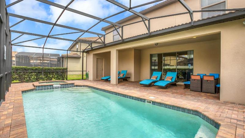 Windsor at Westside Resort 8 Bedroom Pool Spa Home 0956 - image 3