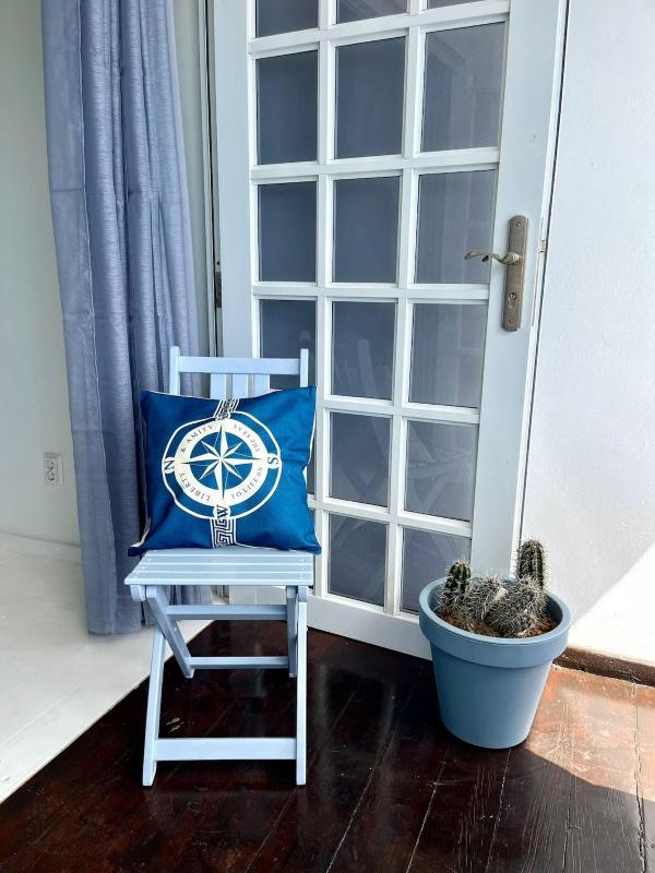 Blue Icon Apartment at Mambo Beach with pool - image 37
