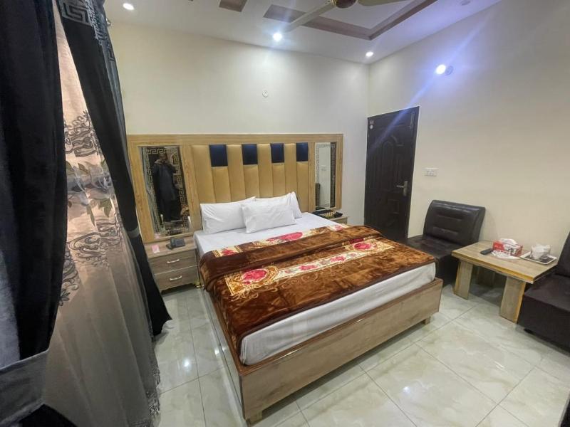 Grace one hotel - image 12