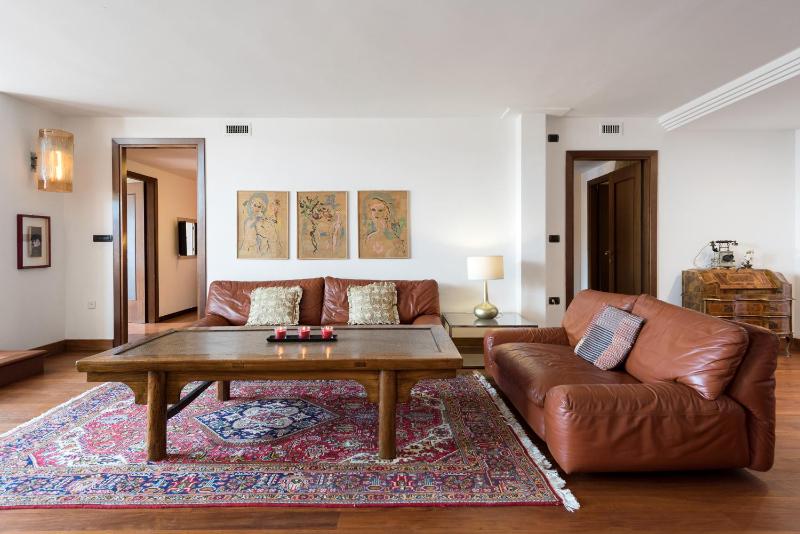 Deluxe Apartment image 3