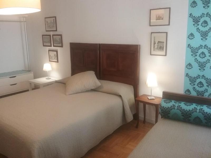 Triple Room with Private External Bathroom image 3