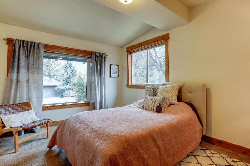 The Bend House - image 26