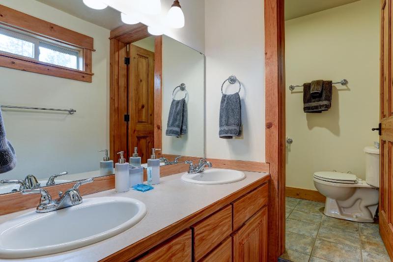 The Bend House - image 23