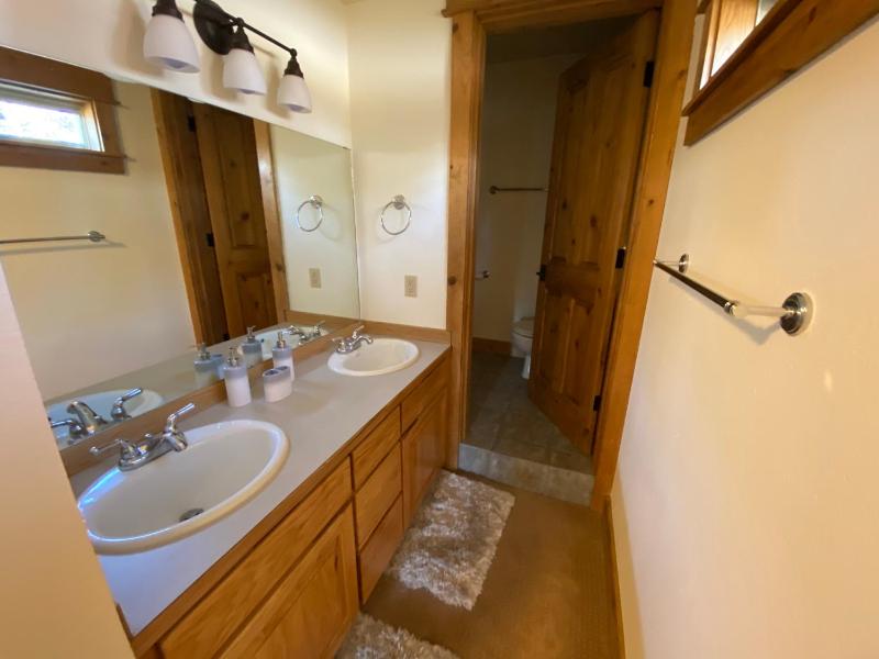 The Bend House - image 13