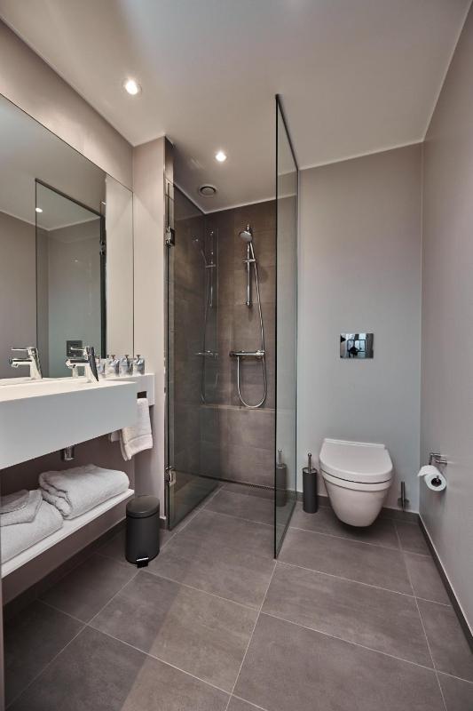 Standard Single Room image 2