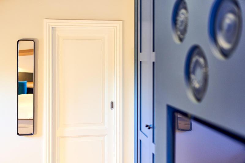 Double Room image 3