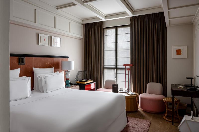 Grande Superior Room image 1