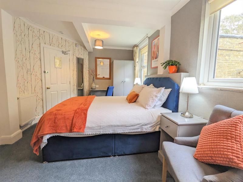 Deluxe Double Room image 1