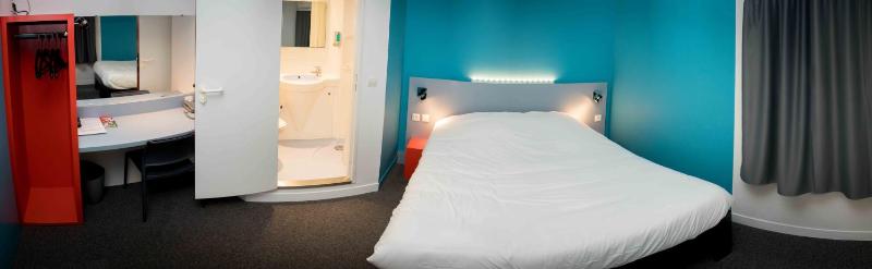 Double Room image 2