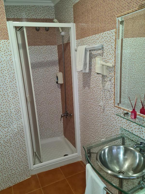Triple Room image 2