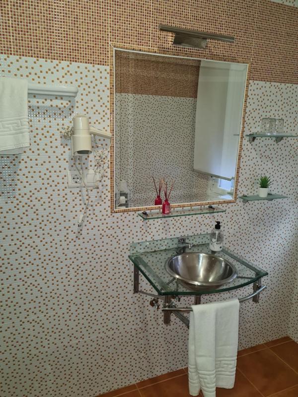 Triple Room image 3