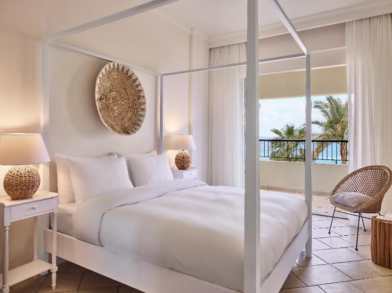 Sea View Apartment image 1