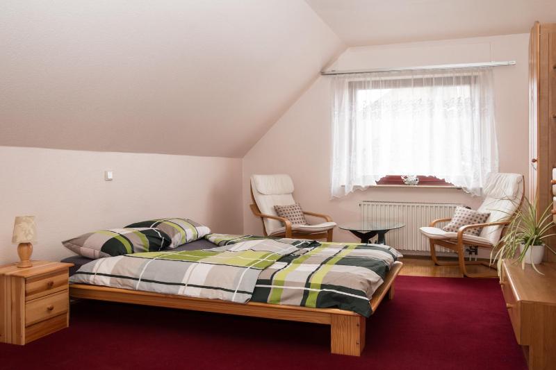 Standard Double Room image 4