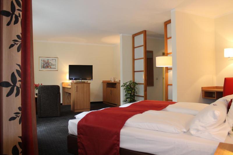 Comfort Double Room image 3