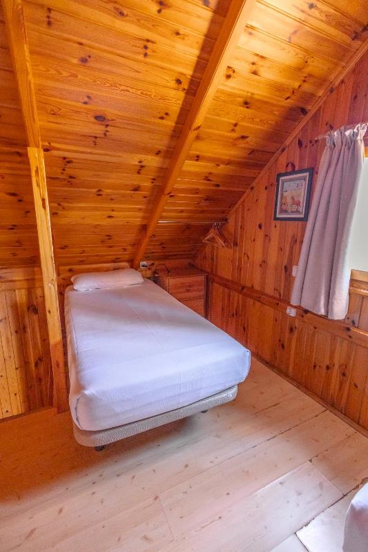 Bungalow image 2