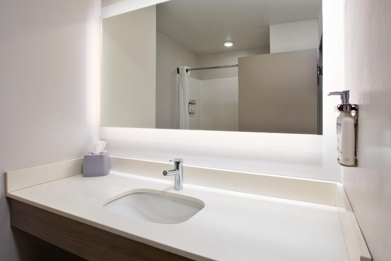 King Suite image 2