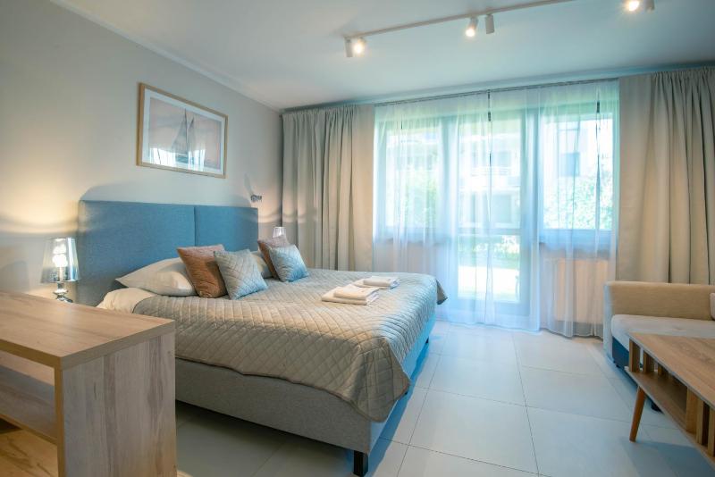Apartamenty Zdrojowa 18 Studio z ogródkiem - Apartamenty na Wyspie - image 7
